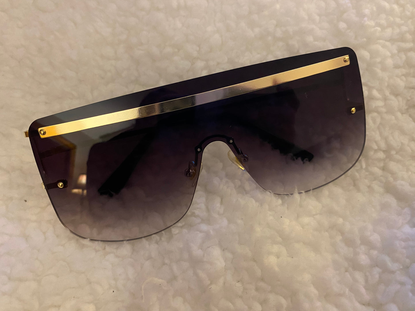 Women's Oversize Sunglasses